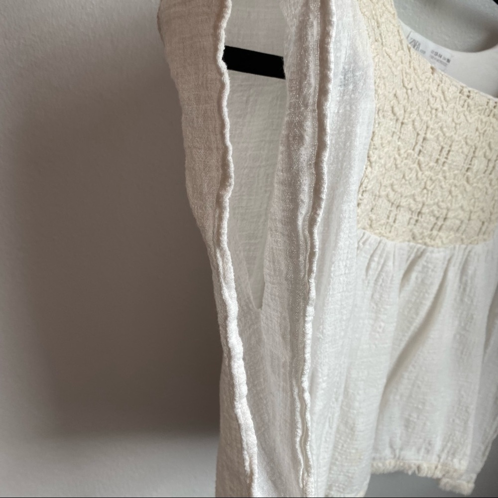 Zara White Top with Crochet like front part - Picture 7 of 9